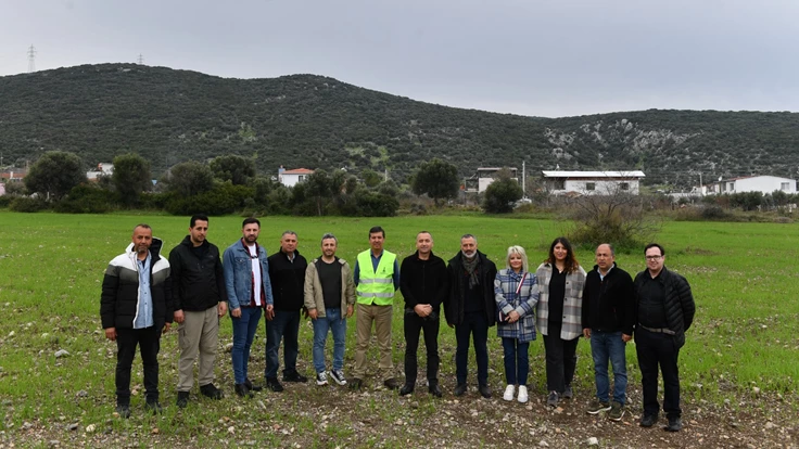 İzmir Büyükşehir çiftçi için arazilerini üretime kazandırdı