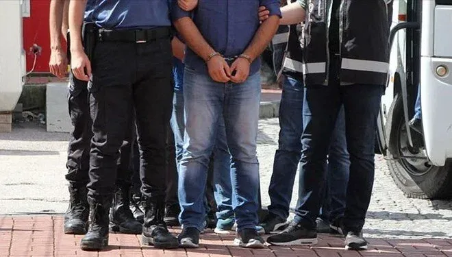 ANTALYA DAHİL 30 İLDE FETÖ OPERASYONU.. 91 ŞÜPHELİ YAKALANDI