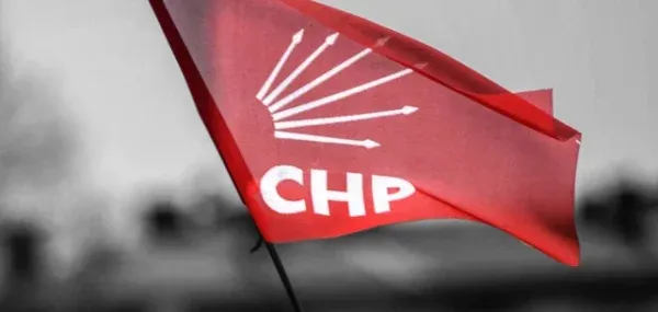 CHP ANTALYA’DA SERİK’İ 93, ALANYA’YI 76, KEPEZ’İ 30 YIL SONRA ALDI 