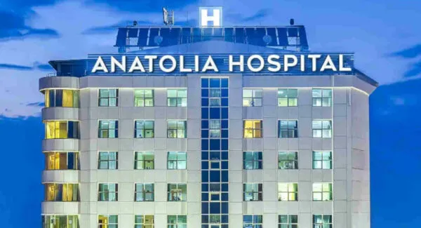 KOÇ ANTALYA’DA ALDIĞI ANADOLU HASTANELERİ İLE TURİZMDE BÜYÜYECEK