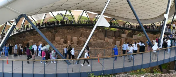 BU BİR REKOR.. GÖBEKLİTEPE BAYRAM TATİLİNDE 55 BİN ZİYARETÇİ AĞIRLADI