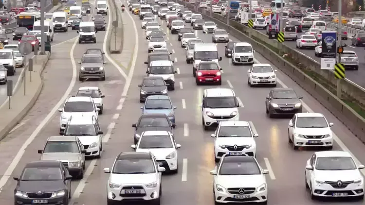 22 MİLYON SÜRÜCÜNÜN SUÇU NE.. ‘KAZAYI YAPAN CEZAYI ÖDESİN’