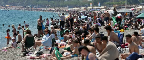ANTALYA ÇİFTE BAYRAM YAŞADI.. KUK: ‘OTELLER 150 MİLYAR LİRA CİROYA ULAŞTI’