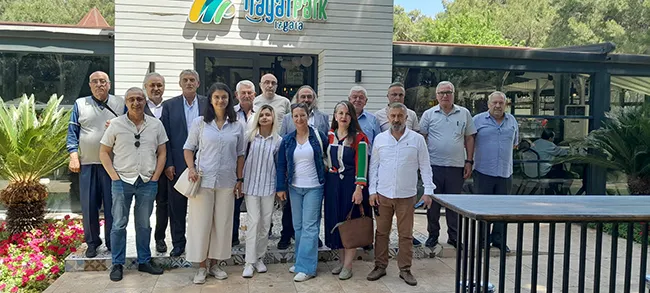 ANODEM ‘DEMOKRASİ’Yİ TARTIŞTI.. ‘EKSİK AMA DAHA İYİSİ BULUNAMADI’