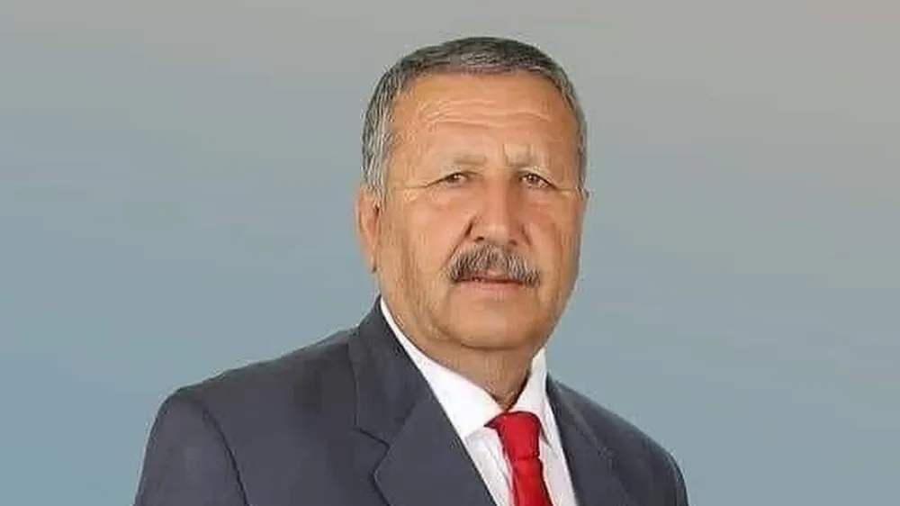 YENİ SEÇİLEN KAŞ BELEDİYE BAŞKANI EROL DEMİRHAN TRAFİK KAZASI GEÇİRDİ