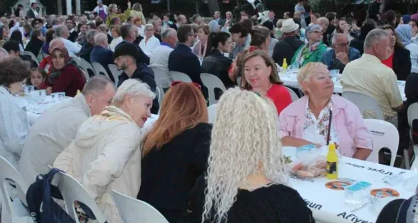 ALANYA’DA YAŞAYAN YERLEŞİK YABANCILAR İFTARDA BULUŞTU