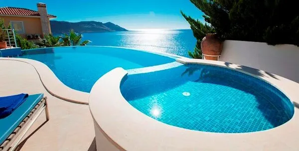 HAFTALIK KİRASI 15-200 BİN LİRA.. ANTALYA