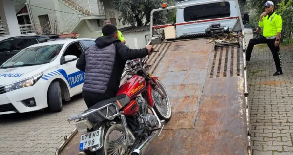 GAZİPAŞA’DA 15 YAŞINDAKİ SÜRÜCÜYE 37 BİN TL CEZA