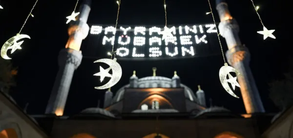RAMAZAN BAYRAMI YARIN BAŞLIYOR.. ‘FİTRENİZİ VERİN, KÜS OLANLAR BARIŞIN’