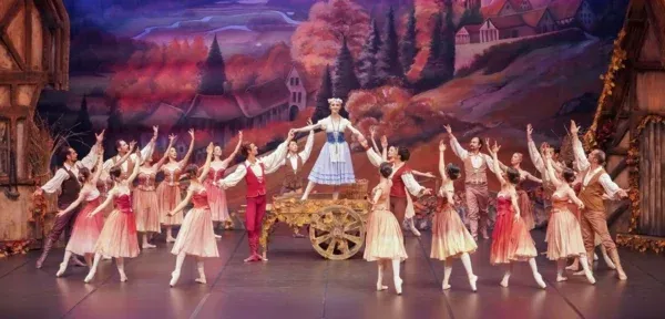 ANTALYA DEVLET OPERA VE BALESİ MAYISTA 11 TEMSİL SAHNELEYECEK