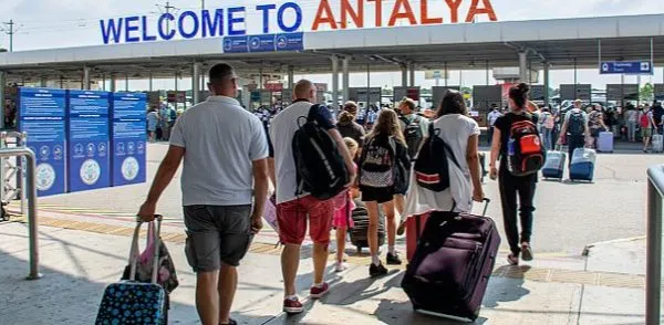 AÇIKLAMAYI TUİ YAPTI.. ALMAN TURİST PAZARINDA ANTALYA ZİRVEDE