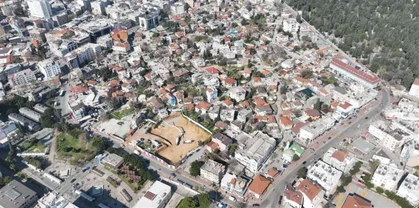 BALBEY ANTALYA’YA YÜK OLDU.. BÜYÜKŞEHİR’İN BAŞLADIĞI PROJE YARIM KALDI