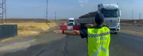 6 GÜNDE 2 MİLYON 540 BİN ARAÇ DENETLENDİ