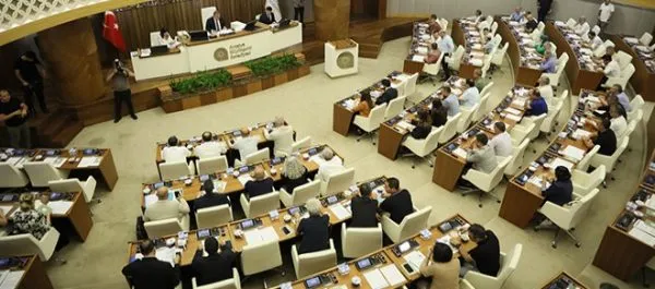 İŞTE CHP BELEDİYECİLİĞİ..  ANTALYA’DA SUYA YÜZDE 446 ZAM YAPILDI