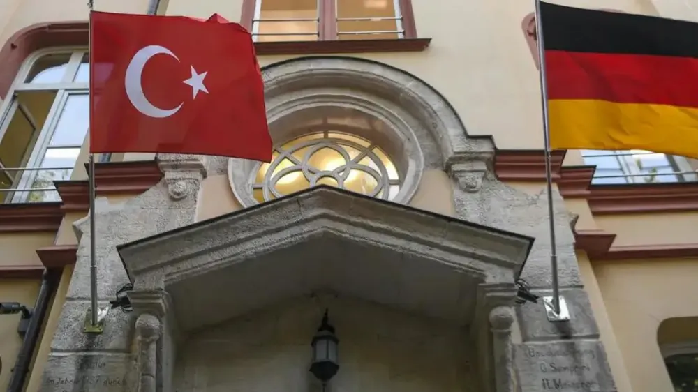 KRİZ BÜYÜYOR.. TÜRKİYE