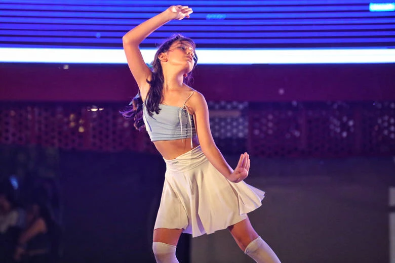 Büyükşehir’in Uluslararası Gençlik ve Dans Festivali başladı
