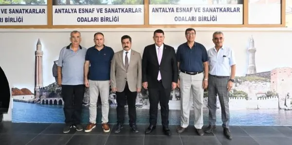 ADLIHAN DERE.. ‘BU ÜLKENİN ÇIRAK VE KALFA SORUNUNA ÇÖZÜM BULUNMALI’