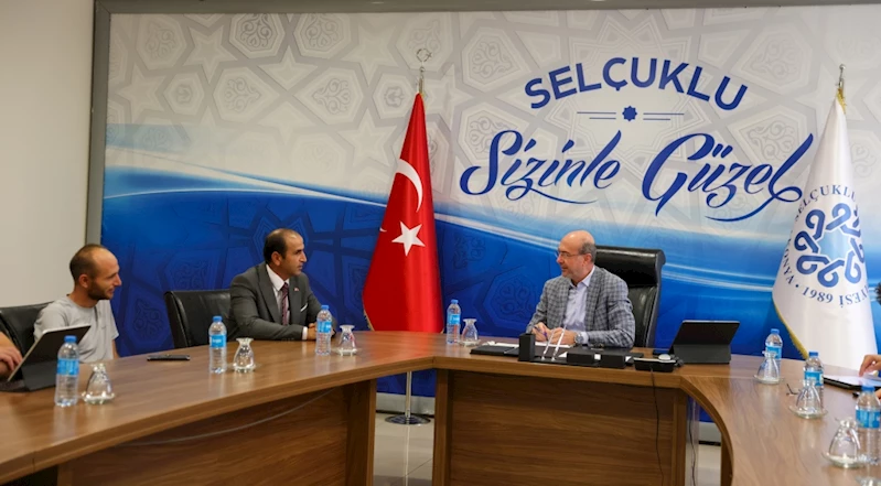 BAŞKAN PEKYATIRMACI MAHALLE MUHTARLARIYLA GÖRÜŞMELERİNİ TAMAMLADI