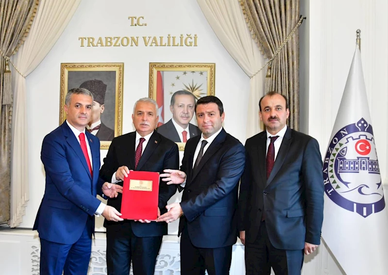 OKUL SORUNU ATILAN İMZALARLA ÇÖZÜME KAVUŞUYOR