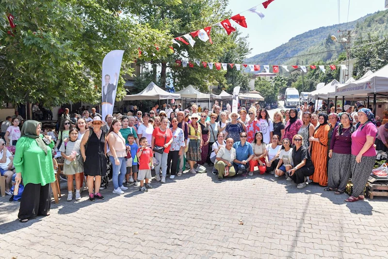 Kırsal Mahalle Buluşmaları İle Kadınlar, Mersin’i Yeniden Keşfediyor