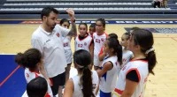 Minik basketçilerden hazırlık maçı