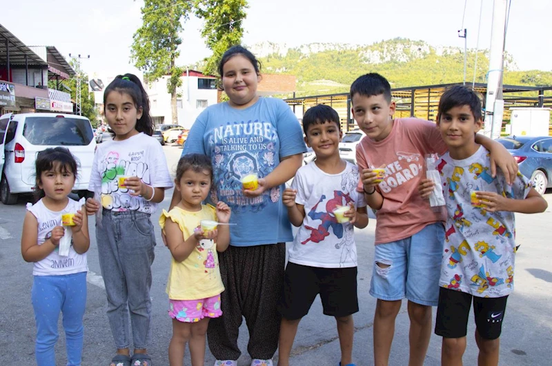Fındıkpınarı’nda Çocukları Serinleten Sürpriz: Limonlu Dondurma