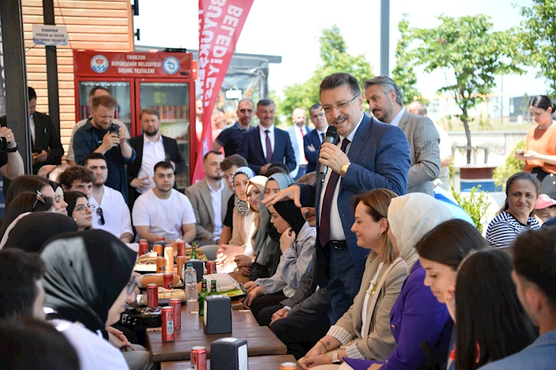 ÖĞRENCİLERDEN GURURLANDIRAN TABLO