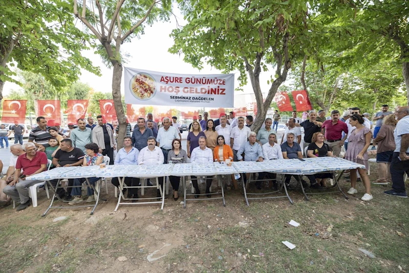 Başkan Seçer, Çağdaşkent Mahalle Muhtarlığı’nın Aşure Etkinliği’ne Katıldı