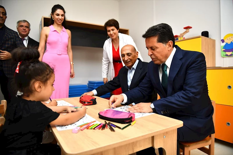 Esenyurt’ta “Anneler İşe, Çocuklar Kreşe” Projesi Büyüyor: Süleyman Bozbuğa Kreşi Açıldı