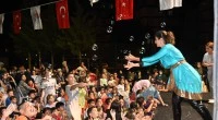 Kocagöz’den Kepez’in çocuklarına palyaço sürprizi