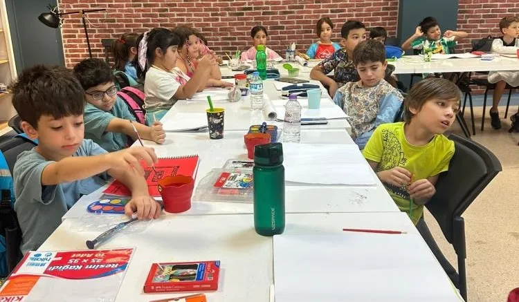 AKDENİZ ÇOCUK ÜNİVERSİTESİ’NDEN EĞLENCELİ YAZ PROGRAMI