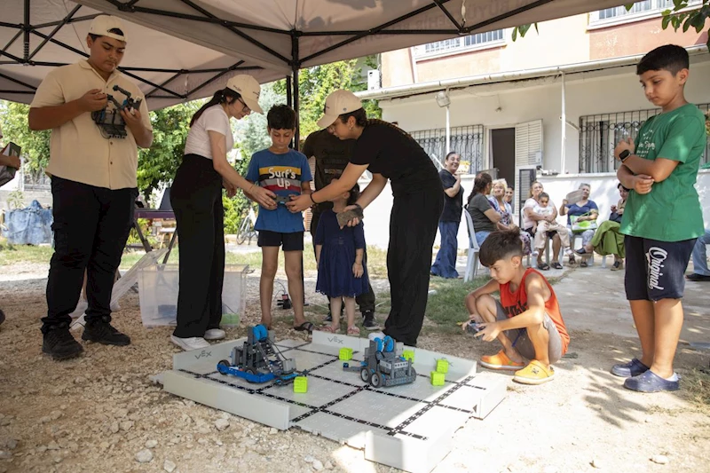Mersin Büyükşehir Çocukları Bilime Yönlendiriyor