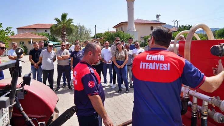 Urla’da ateş savaşçılarına muhtar desteği