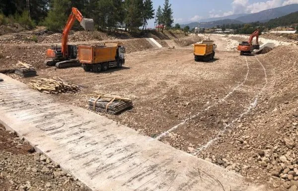 KUMLUCA TAŞKIN KORUMA ÇALIŞMALARINA 200 MİLYON LİRA EK ÖDENEK AKTARILDI