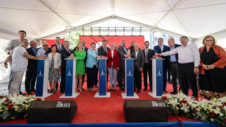 Eşrefpaşa Hastanesi’nin modern ek binasının temeli atıldı