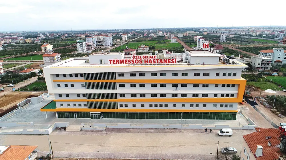 ANTALYA’NIN EN HIZLI BÜYÜYEN İLÇESİNDEKİ TEK HASTANE SATIŞA ÇIKIYOR