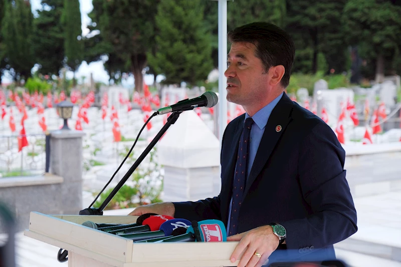 Başkan Kaya: “Şehitlerimiz ve gazilerimiz sayesinde evlerimizde huzur içinde uyuyabiliyoruz”
