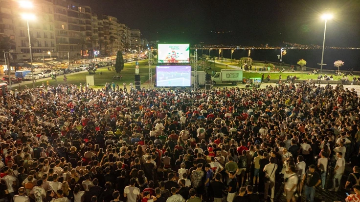 İzmir’de “Filenin Sultanları” için dev heyecan