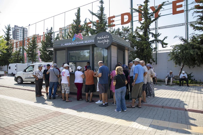 Büyükşehir’in Mahalle Mutfakları 3 Milyona Yakın Yurttaşa Ulaştı