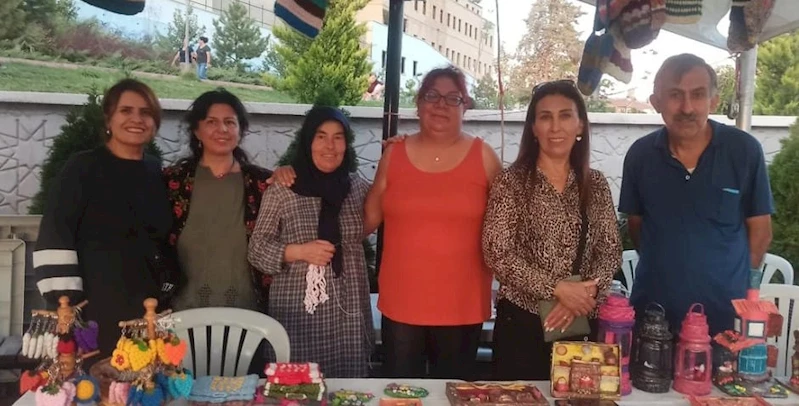 Mamak’ta Kadın El Emeği ve Göz Nuru Kermesi Sona Erdi