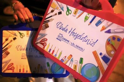 Başkan Denizli’den Öğrencilere “Okula Hoş Geldin Paketi”