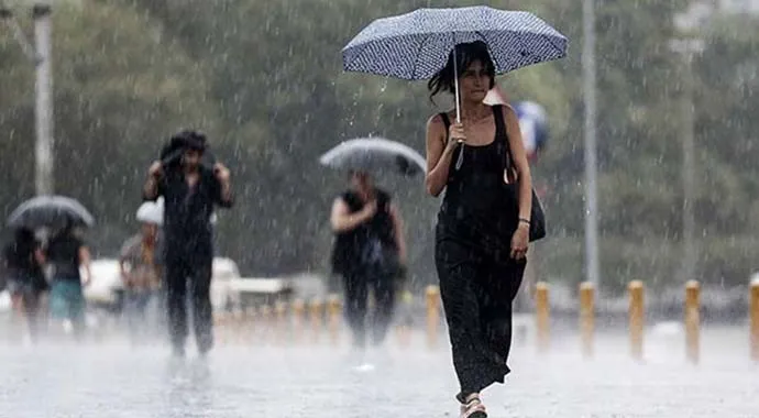 YURTTA HAVA DURUMU.. ANTALYA PARÇALI VE ÇOK BULUTLU SAĞANAK YAĞIŞLI