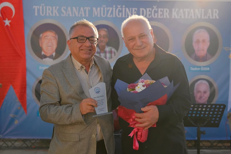 Ortahisar Belediyesi, Trabzon’un emektar sanatçılarını bir araya getirdi