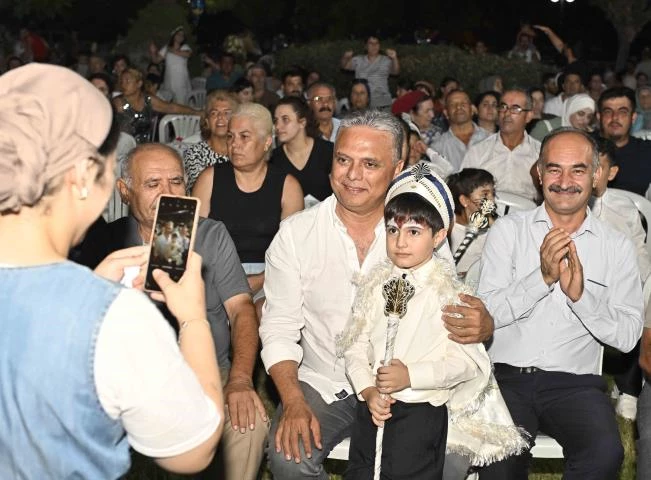 Muratpaşa’dan sünnet şöleni