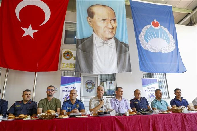 BAŞKAN ÖZÇELİK: HEDEFİMİZ HUZURLU VE GÜVENLİ BİR ALANYA
