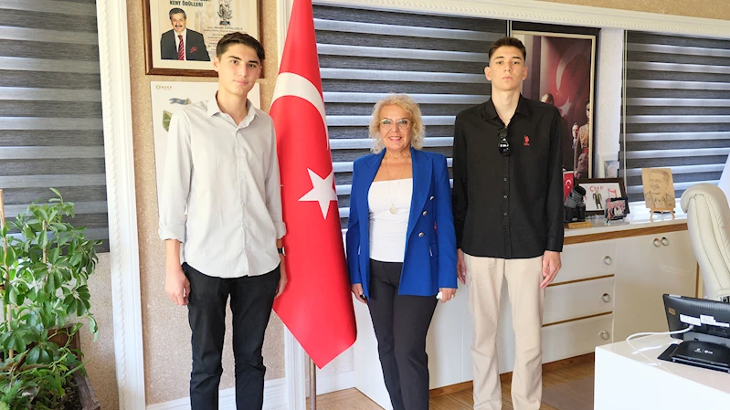 Yalın’dan Başkan Vekili Özdemir’e ziyaret