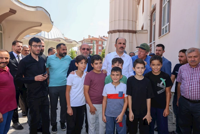 Selçuklu’da Cuma Buluşmaları devam ediyor BAŞKANLAR HOCACİHAN MAHALLESİ’NDE  VATANDAŞLARLA BİR ARAYA GELDİ