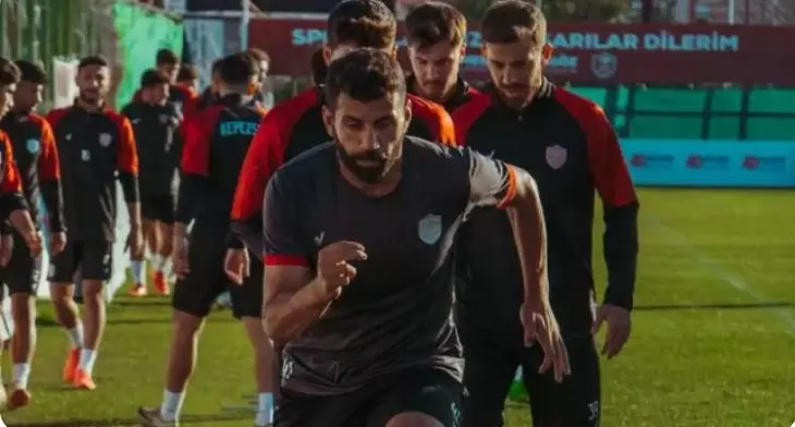 ANTALYA EKİBİNDE FESİHLER ÜST ÜSTE GELDİ.. KEPEZSPOR’DA 12 FUTBOLCU KALDI