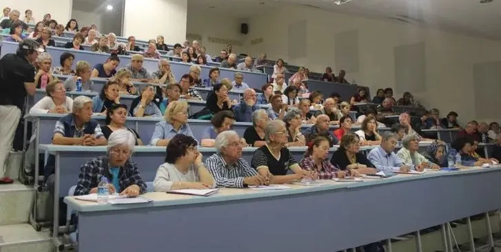 ‘17 TAZELENME ÜNİVERSİTESİNDE 6 BİN 320 YAŞLIMIZA EĞİTİM VERİLİYOR’