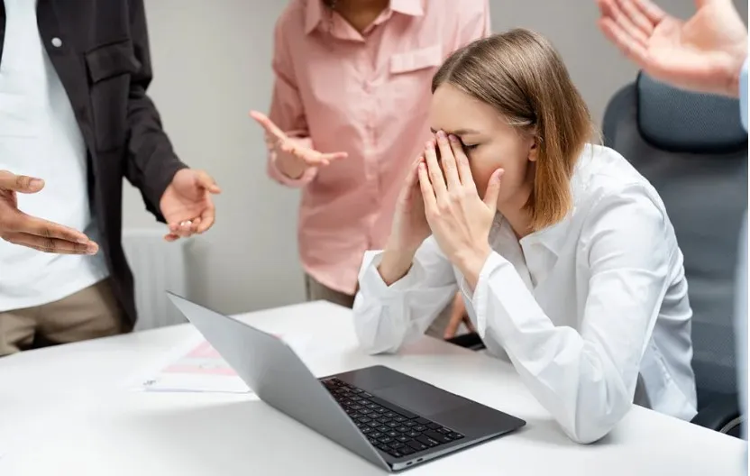 BELEDİYELER BAZI ÇALIŞANLARINI ‘EMEKLİ OLUN’ DİYE ZORLUYOR.. ‘BU SUÇTUR’